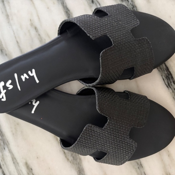 French Sole NY Raffia sandal - Picture 2 of 4